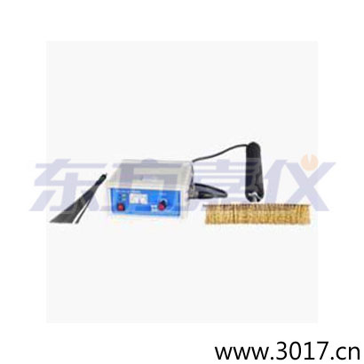 �r��늻𻨙z©�x